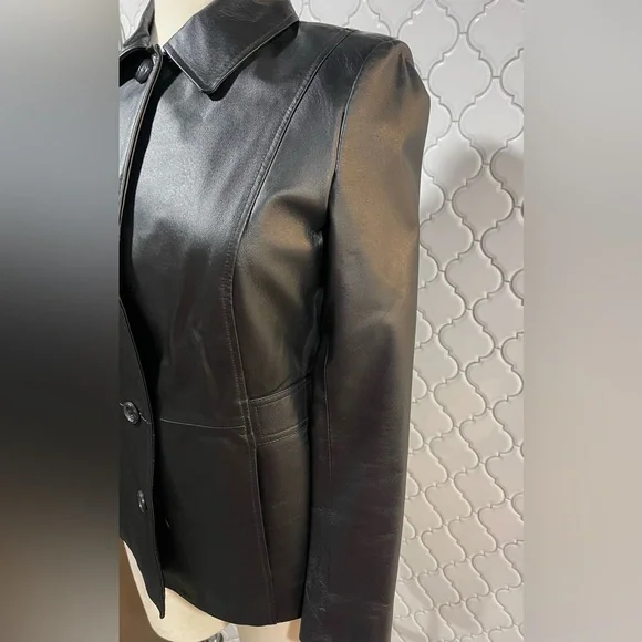 Croft & Barrow Black Leather Jacket, EUC, size M - Picture 4 of 14